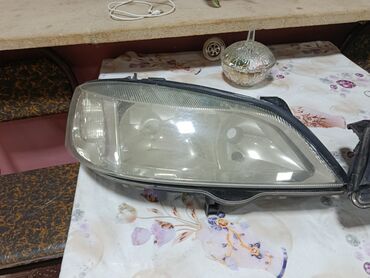 Кузовные детали: Комплект, Ближний, дальний свет, Ford