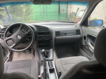 BMW: BMW 3 series: 1991 г., 1.6 л, Механика, Бензин, Седан — 6