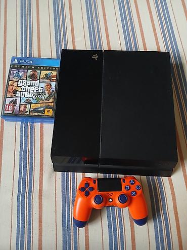 сони 4 диски: PlayStation 4 (PS4) с аксессуарами и играми В комплекте: - Консоль — 1