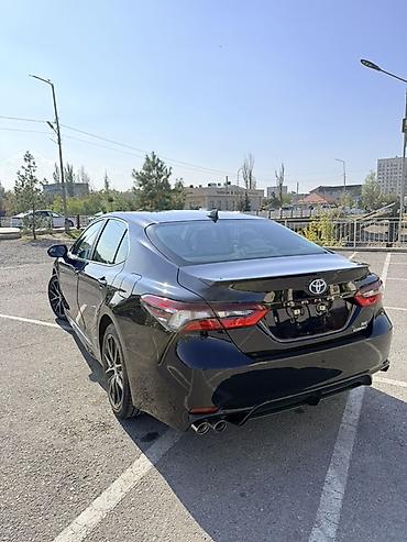 sequoia 2010: Toyota Camry: 2022 г., 2.5 л, Вариатор, Гибрид, Седан — 3
