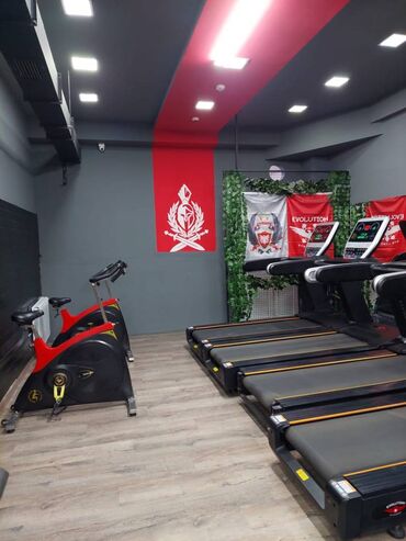 Digər kommersiya daşınmaz əmlakı: 28 may metrosunun yaxınlığında 365kv m sahəsi olan idman zalı obyekt — 4