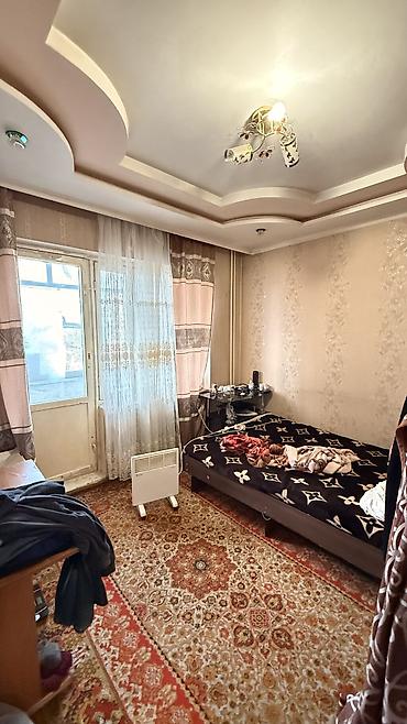 продаю квартиру 105 серии: Продаю 2 ком квартиру Аламедин -1 Возле 1 школы 4 этаж из 5 105 — 2