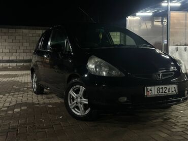 nissan cefiro 2003: Honda Fit: 2003 г., 1.3 л, Вариатор, Бензин, Хэтчбэк