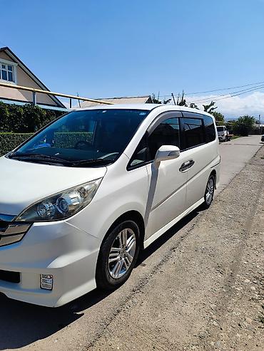 step: Honda Stepwgn: 2008 г., 2 л, Автомат, Бензин, Минивэн — 3