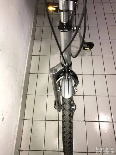 Bicikli za odrasle: Sklopivi bicikla HALF WAY Model sa viljuskama samo sa jedne strane na lalafo.rs — 9 Bicikli za odrasle: Sklopivi bicikla HALF WAY Model sa viljuskama samo sa jedne strane — 9