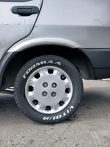Şin və təkərlər: İşlənmiş Şin Formula 215 / 50 / R 13 — 6