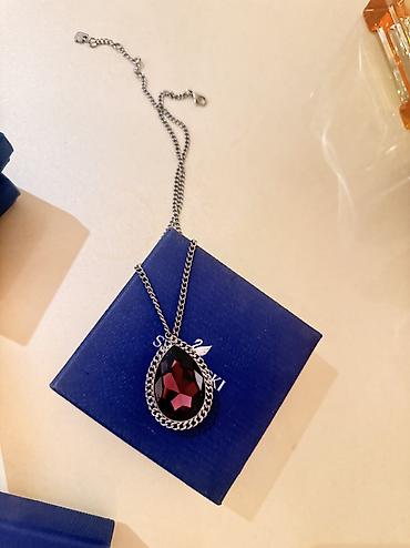 swarovski original: Swarovski teze kimidir.1ya 2defe taxilib. 40azn — 1
