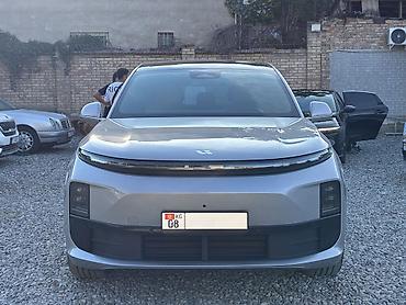 byd e2 2024: Lixiang L6: 2024 г., 1.5 л, Автомат, Гибрид, Кроссовер — 3