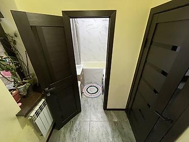 Продажа коттеджей и домов: 3 комнаты, 104 м², 4 соток, Бишкек, Биримдик-Кут ж/м Риэлтор — 11