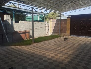 Продажа домов: Полдома, 56 м², 3 комнаты, Собственник — 4