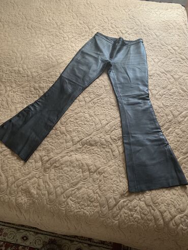 кожанные брюки: Джинсы и брюки, цвет - Черный, Б/у