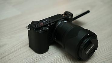 Sony ZV-E10 + 2 объектива | Полный комплект Продам Sony ZV-E10 + 2