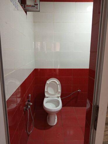 Uzunmüddətli kirayə evlər: Xırdalanda 7 saylı məktəbin yanında tola çox yaxın 2 Mərtəbə 3 otaq — 20