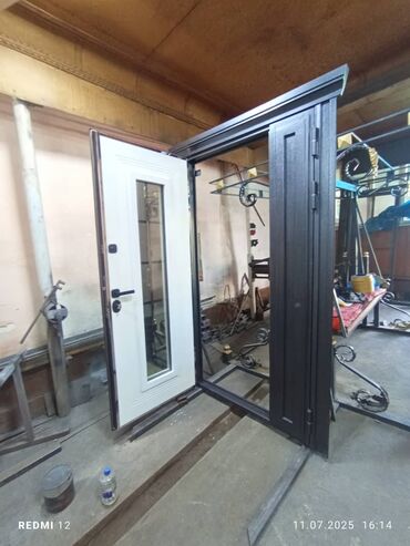 Двери для домов и квартир: Двери для домов и квартир, Металл, Другая страна производитель — 5