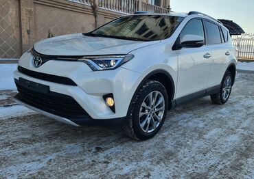 Toyota: Toyota RAV4: 2018 г., 2.5 л, Автомат, Бензин, Кроссовер