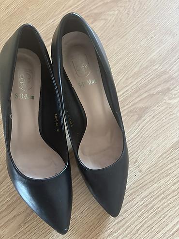 klassik ayaqqabı: Qara klasik stiletto.daban hundurluyu 9 sm — 2