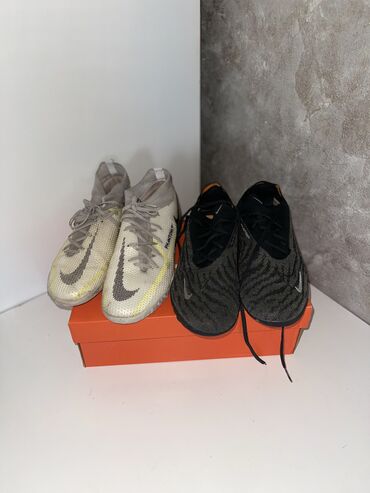 nike roshe run flyknit: Бутсы nike phantom gx и найк phantom gt Белые на размер 40-41 И