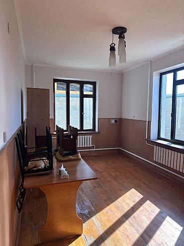 king house: 6 комнат и более, 221 м², Джал — 2