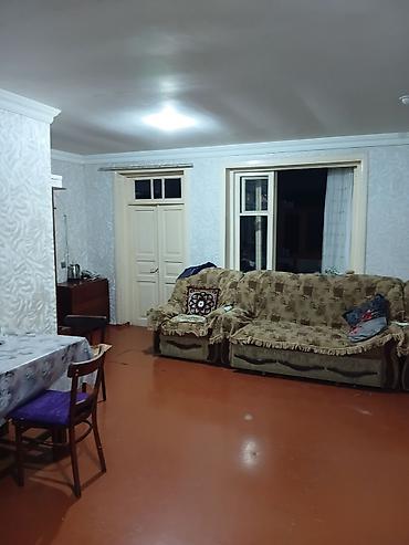 gencede heyet evler: Binəqədi qəs. 4 otaqlı, 73 kv. m, Kredit yoxdur, Orta təmir — 3