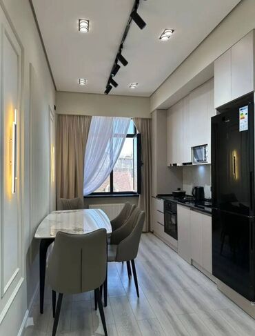 разделитель комнаты: 3 комнаты, 76 м², Элитка, 11 этаж, Дизайнерский ремонт