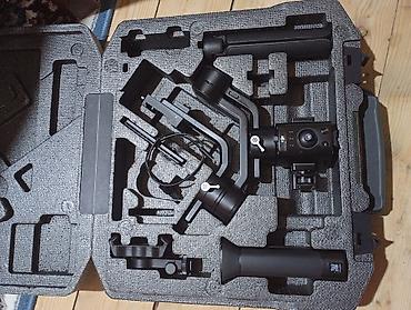 iphone 8 pıus: DJI Ronin-SC 3 oxlu kamera stabilizatoru Məhsulun təsviri: - Yüngül — 1