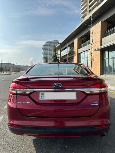 бампер на гольф 2: Ford Fusion: 1.5 l | 2018 il 136000 km Sedan