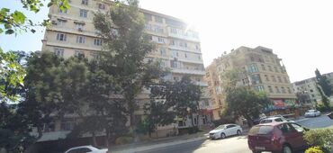 9 mkr - Azərbaycan: Mənzil satılır: 2 otaqlı, 40 kv. m
