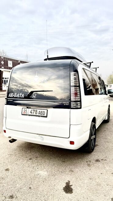 Honda: Honda Stepwgn: 2005 г., Автомат, Бензин, Минивэн — 10