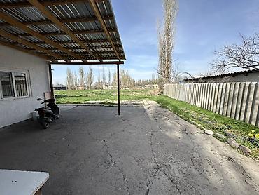 Продажа коттеджей и домов: Продаю дом с участком 21 сотки. Ысык Атинский район. Все документы в — 5