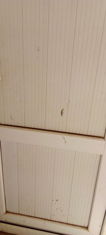 Döşəmə: Hamam üçün İşlənmiş Plastik qapı 70x200 sm Ünvandan götürmə