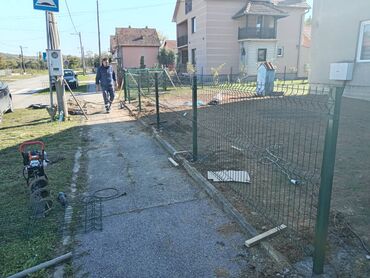 Građevinarstvo i rekonstrukcija: Kompletne usluge ograđivanja placeva vikendica, dvorišta, bašta — 5