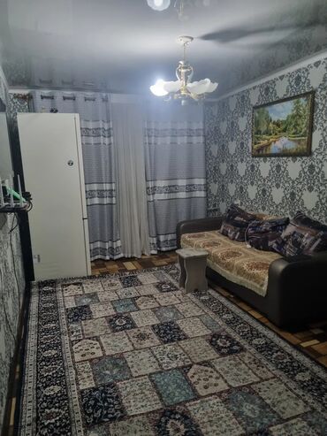 квартира ош долгий срок: 3 бөлмө, Кыймылсыз мүлк агенттиги, Чогуу жашоосу жок, Толугу менен эмереги бар