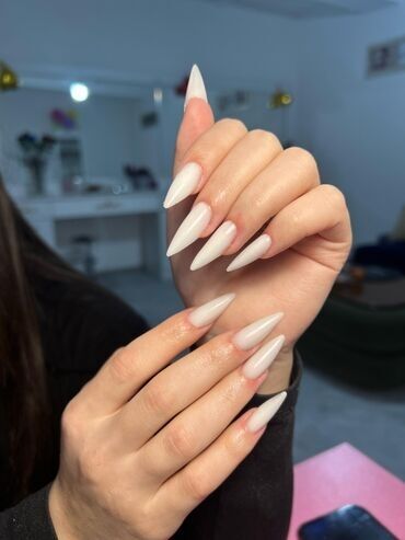 Satış: Salam Gözəllik Salonumuza Dırnaq Ustaları Teleb Olunur İş Razılaşma