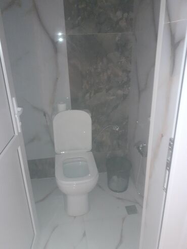 Həyət evləri və villaların satışı: Saray qəsəbəsində 2 mərtəbəli, 8 sot torpaq sahəsində yerləşən geniş — 6