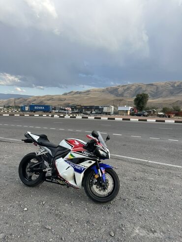 хонда копа: Спортбайк Honda, 600 куб. см, Бензин, Колдонулган