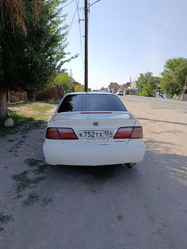 бак на атего: Honda Accord: 2000 г., 1.8 л, Автомат, Бензин, Седан