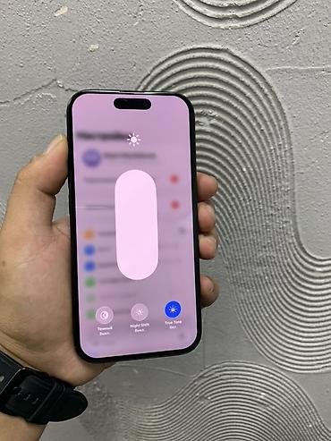 телефон кнопчный: IPhone 16 Pro, Б/у, 256 ГБ, Black Titanium, Защитное стекло, Чехол, 89 % — 8