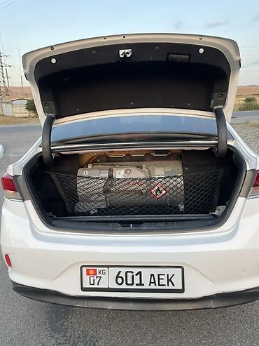 k5 optima: Hyundai Sonata: 2019 г., 2 л, Автомат, Газ, Седан — 4