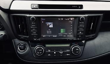 Toyota: Toyota RAV4: 2018 г., 2.5 л, Типтроник, Бензин, Кроссовер — 18