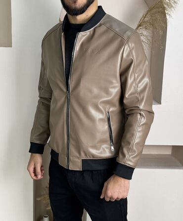 Куртки: Куртки - 𝐊𝐍𝐗 ——————— • Множество расцветок ✔️ • Все актуальные размеры — 27