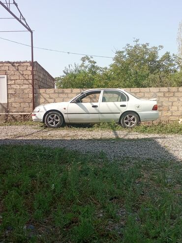 Скупка авто: Salam Tayota corolla 1994 .1400 bezin maşının biraz xərci var mator