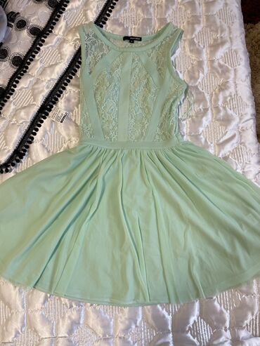 haljina od trikotaze: ☄️☄️Haljinica nova Oprana je samo Veličina S Tirkizno zelena je