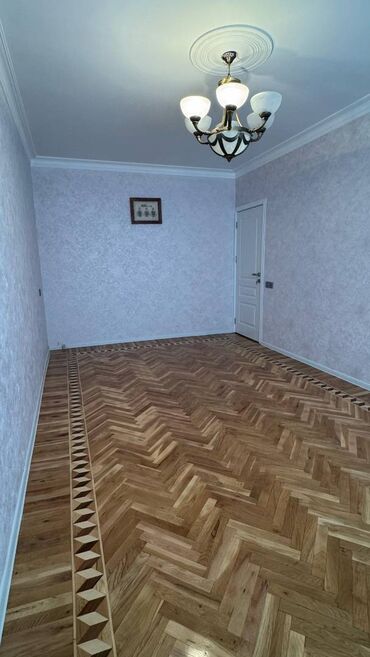 Köhnə tikili: Bakı, 4 otaqlı, Köhnə tikili, m. Elmlər Akademiyası, 108 kv. m -da lalafo.az — 9 Köhnə tikili: Bakı, 4 otaqlı, Köhnə tikili, m. Elmlər Akademiyası, 108 kv. m — 9