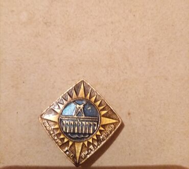 İdman kubokları və medalları: Znacoklar hamsı bir yerdə satılır — 2