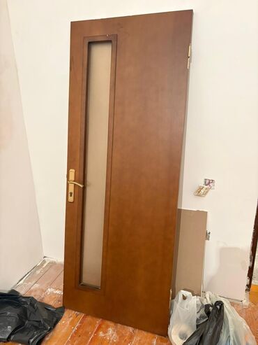 Tavan: *gülü1* Otaq Qapısı(4ədəd) Ölçü:2/1 Çərçivə var *1_ədəd 65₼*