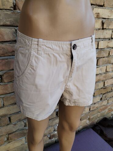 new yorker helanke: H&M sorc vel S Naznaceno 164 ali je za S Struk po 38,5 Duzina 30
