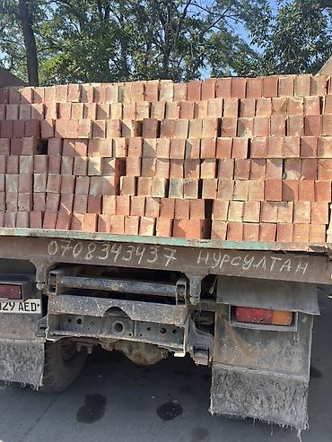 цементные блоки: Кирпич полнотелый обжиговый на поддоне/в кузове. - Материал: глиняный — 2