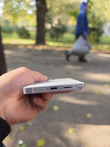 galaxy s20 ultra: Samsung Galaxy S25 Ultra, Б/у, 256 ГБ, цвет - Белый, 1 SIM, eSIM — 5