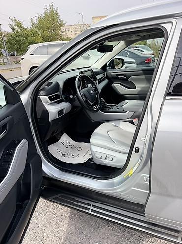 lexus rx 450h 2020: Toyota Highlander: 2021 г., 2.5 л, Автомат, Гибрид, Кроссовер — 8