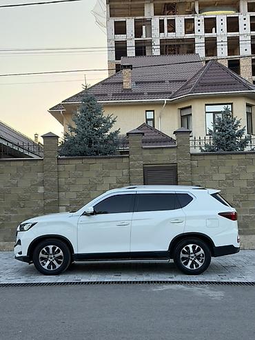 jeely coolray: Ssangyong Rexton: 2021 г., 2.2 л, Автомат, Дизель, Внедорожник — 5